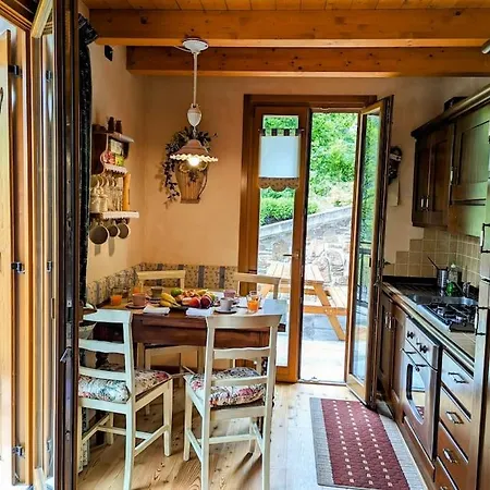 Apartamento Gardenia Con Terrazza 40mq Privata & Garage Privato Vione